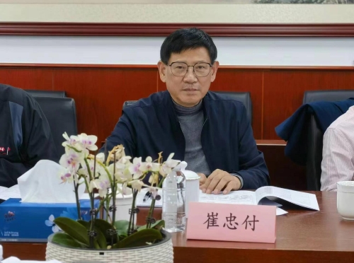 崔会长(处理过) 崔会长(处理过)